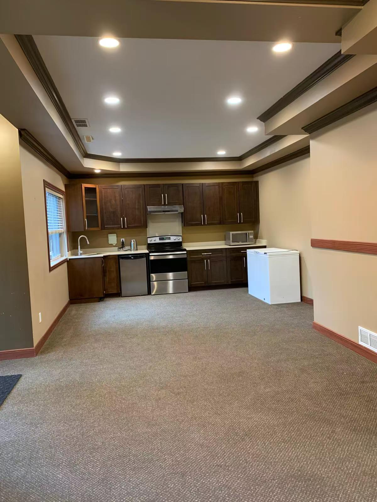 1677 Chickadee Place