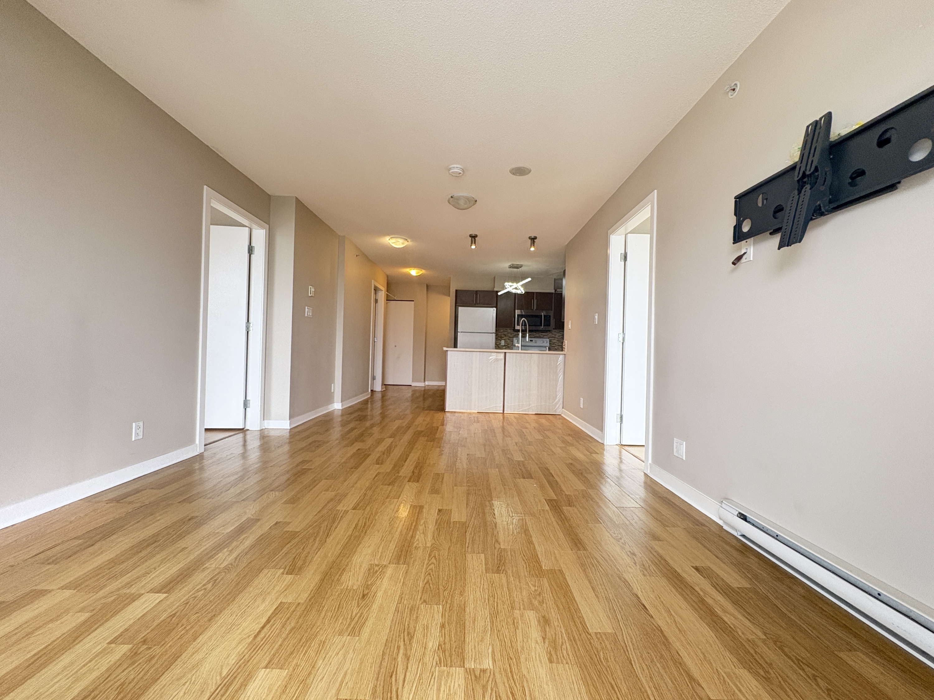 1178 Heffley Crescent