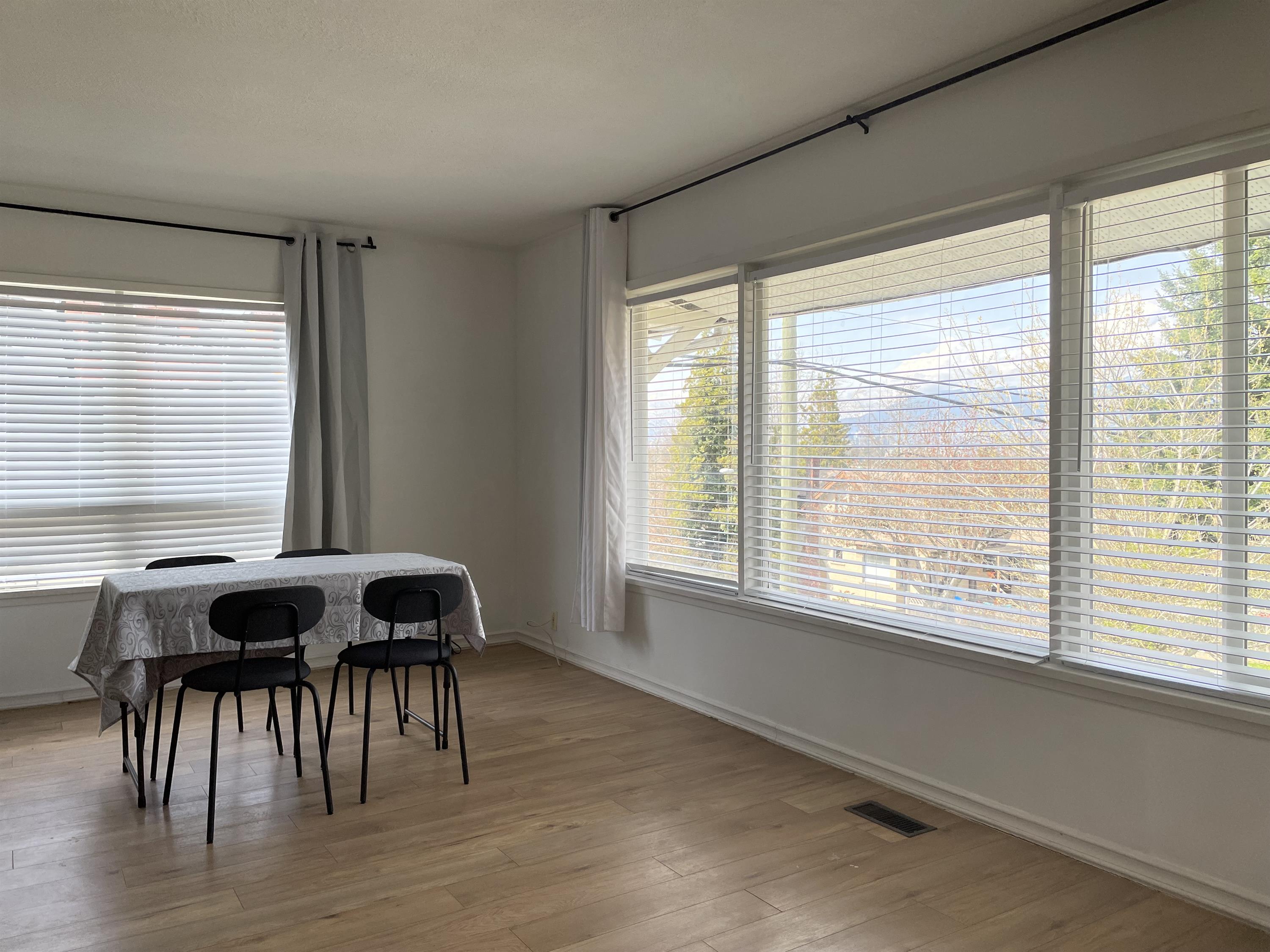2412 East 28th Avenue - Main